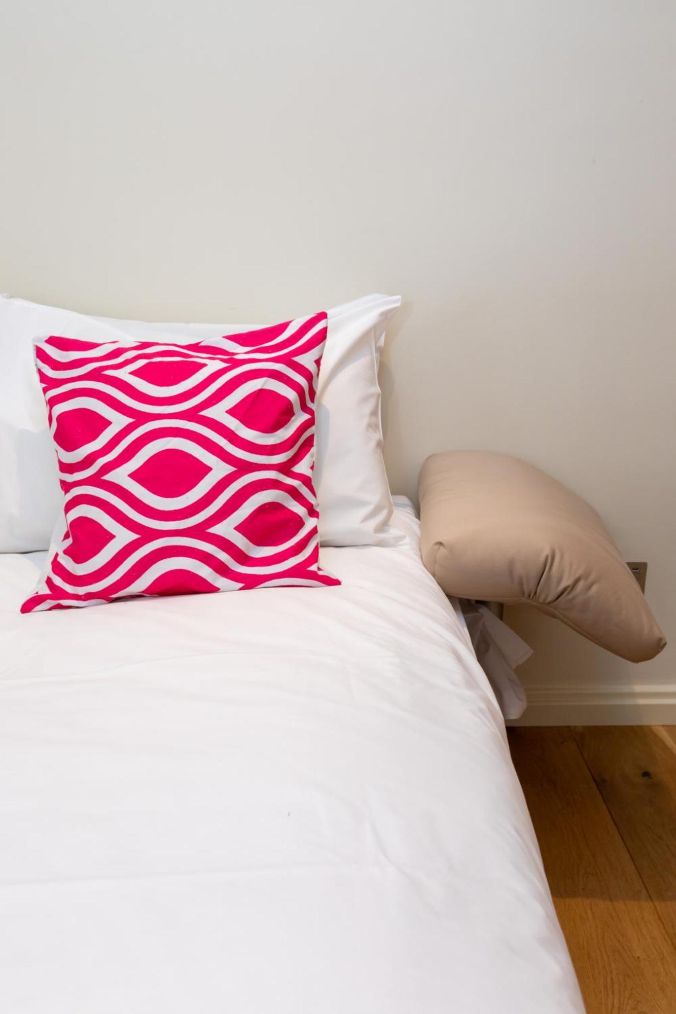Modern And Bright 3 Bedroom House In Paddington