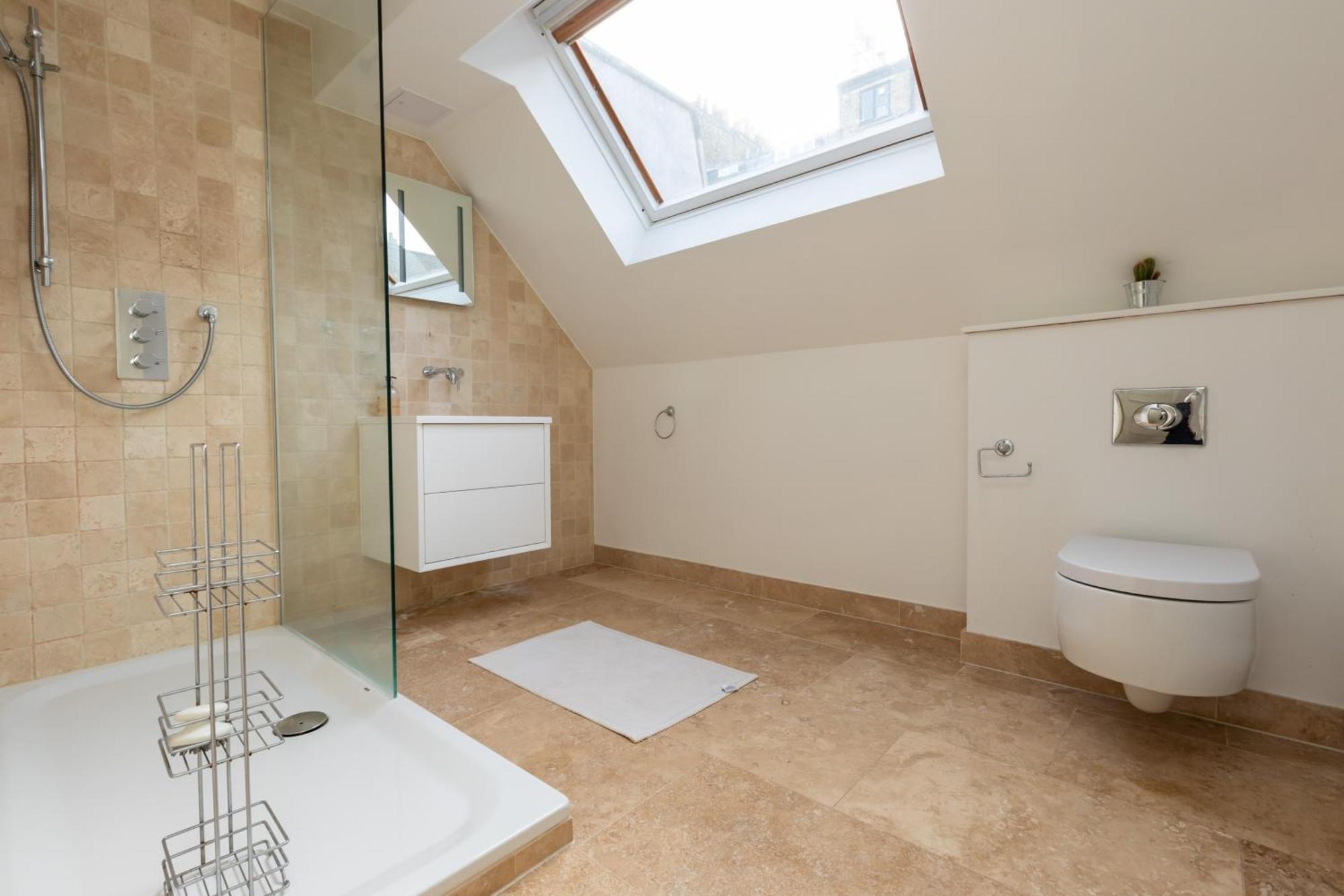 Modern And Bright 3 Bedroom House In Paddington