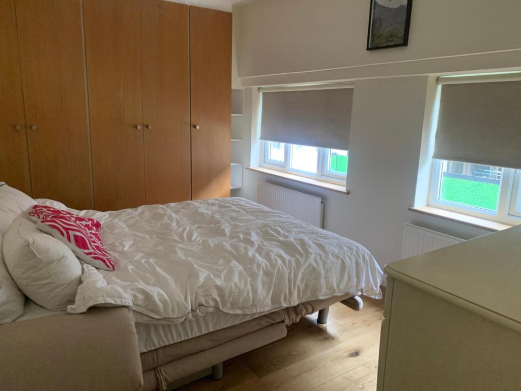 Modern And Bright 3 Bedroom House In Paddington London