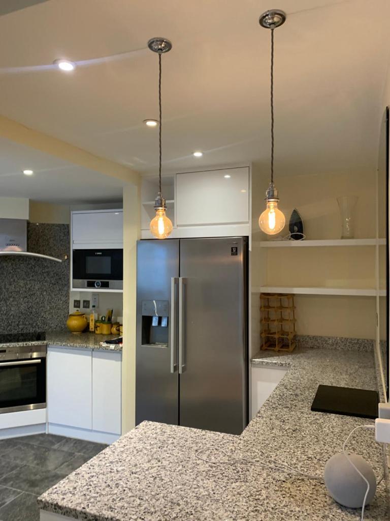 Modern And Bright 3 Bedroom House In Paddington