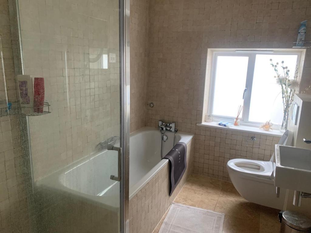 Modern And Bright 3 Bedroom House In Paddington Appartamento